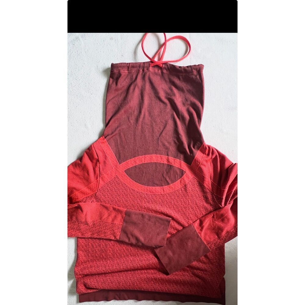 Under Armour Red Long Sleeve Athleisure Funnel Neck Top Women's Medium